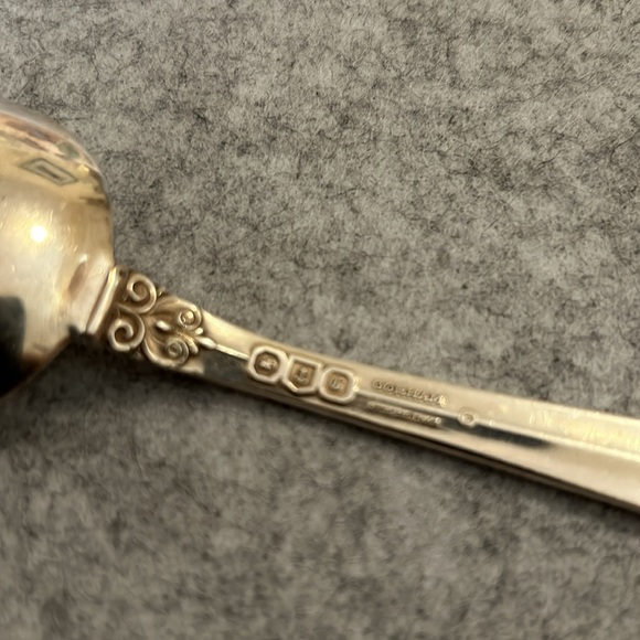 Gorham Hispana 8.5 inch Slotted Serving Spoon - Picture 2 of 2